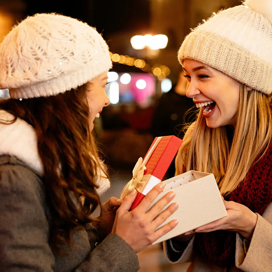 Beach 2025 themed jewelry