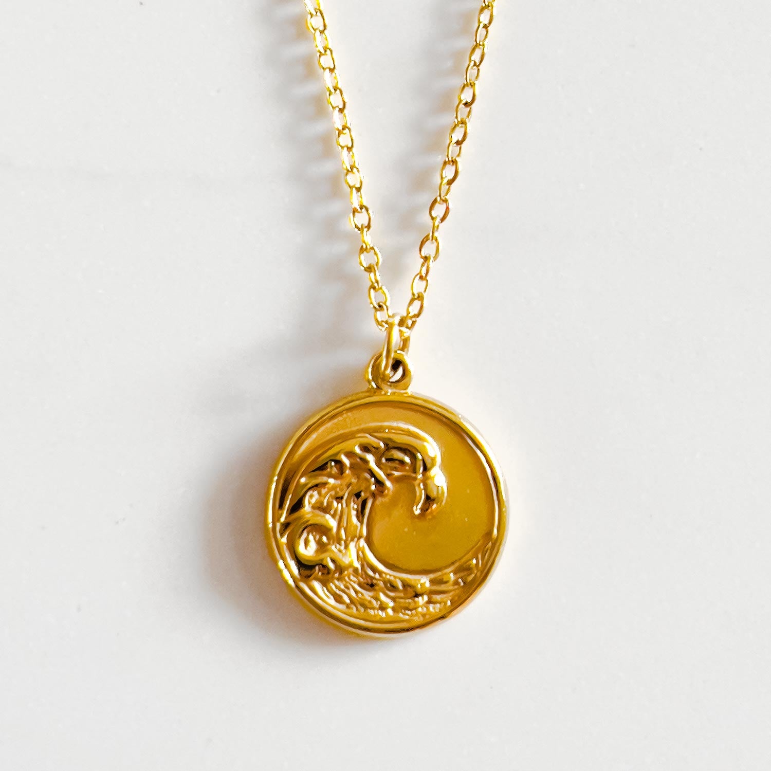 chain ocean wave charm